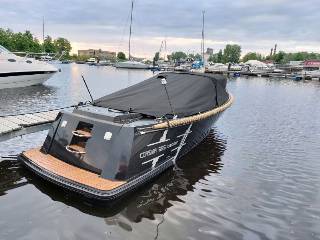 Corsiva 595 Tender - 25 HK Yamaha/Udstyr