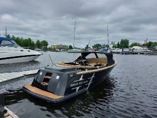 Corsiva 595 Tender - 25 HK Yamaha/Udstyr