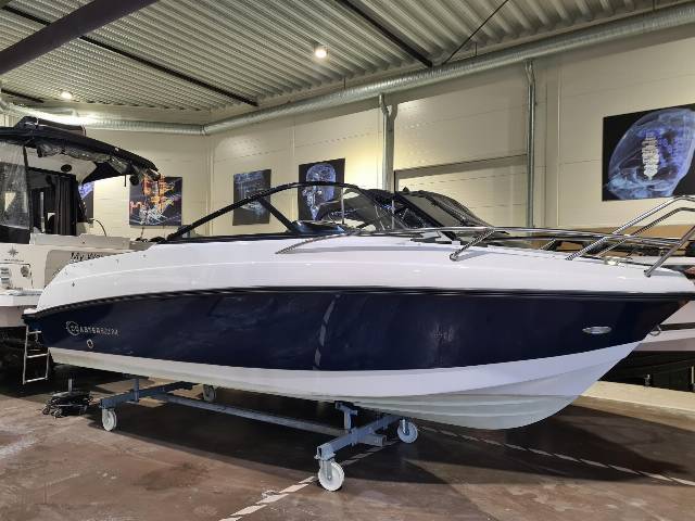 Coaster 600 BR m/100 HK Yamaha og udstyr