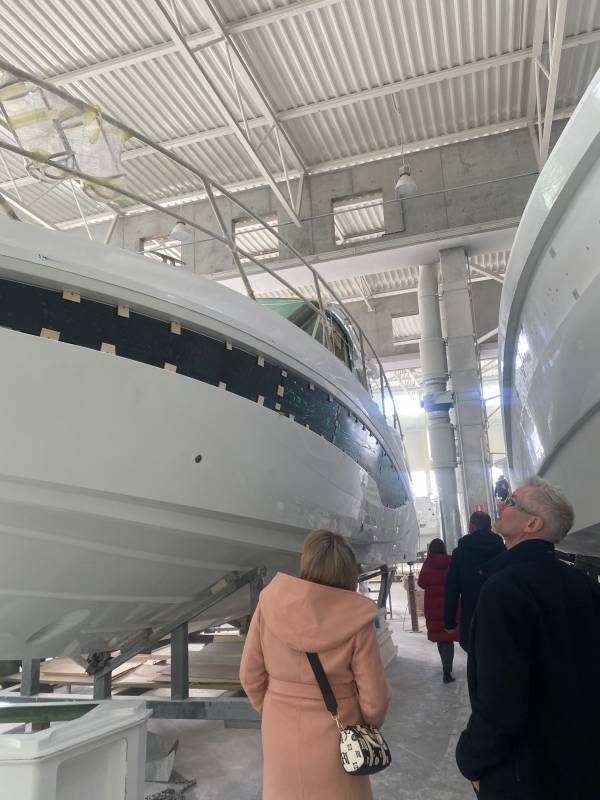 Fabriksbesøg hos Galeon Yachts 2021