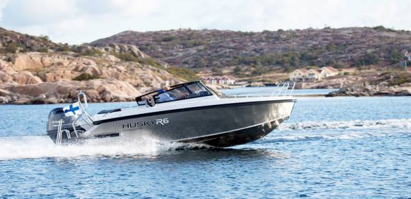 Finnmaster Husky R6 - Yamaha 150/Udstyr