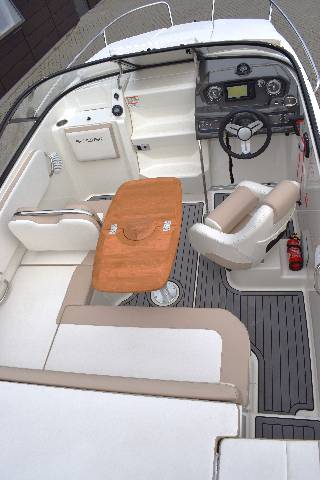 Bayliner VR5 m/ Mercury 150