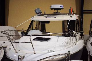 Beneteau Antares 6.80 - Mercury 200 HK/Udstyr