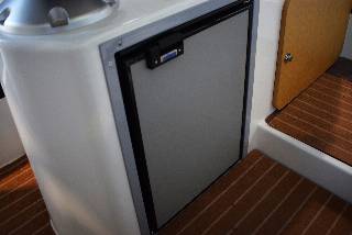 Beneteau Barracuda 8 - Mercury 400 HK/Udstyr