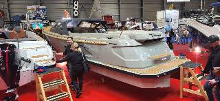 Corsiva 750 Tender - Elmotor Epropulsion 6.0 EVO/Udstyr