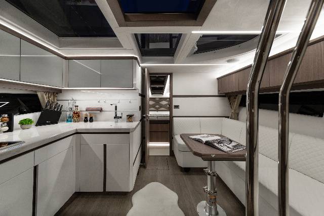 Galeon 405 HTS