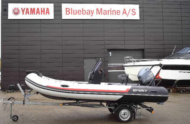 Aqua Spirit 450CAC -70 HK Yamaha/Udstyr og trailer (2020 Let brugt)