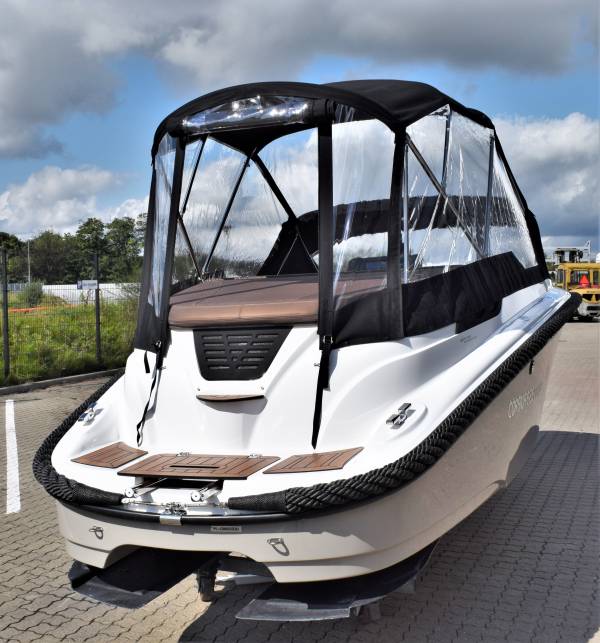 Corsiva 625 Tender 25 HK Yamaha/Udstyr