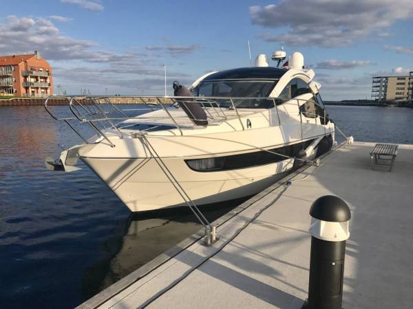 Galeon 390 HTC - Søsat 2016